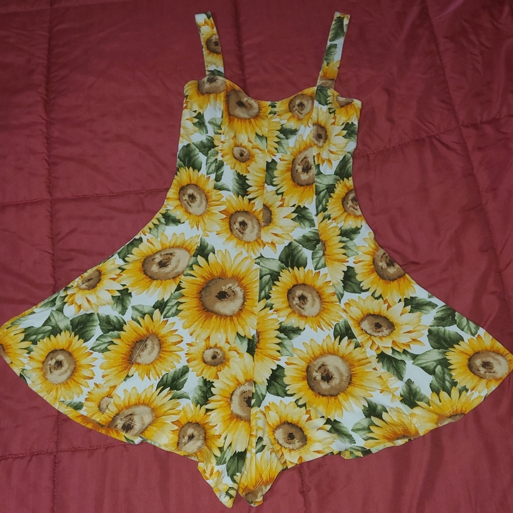 Small sunflower romper